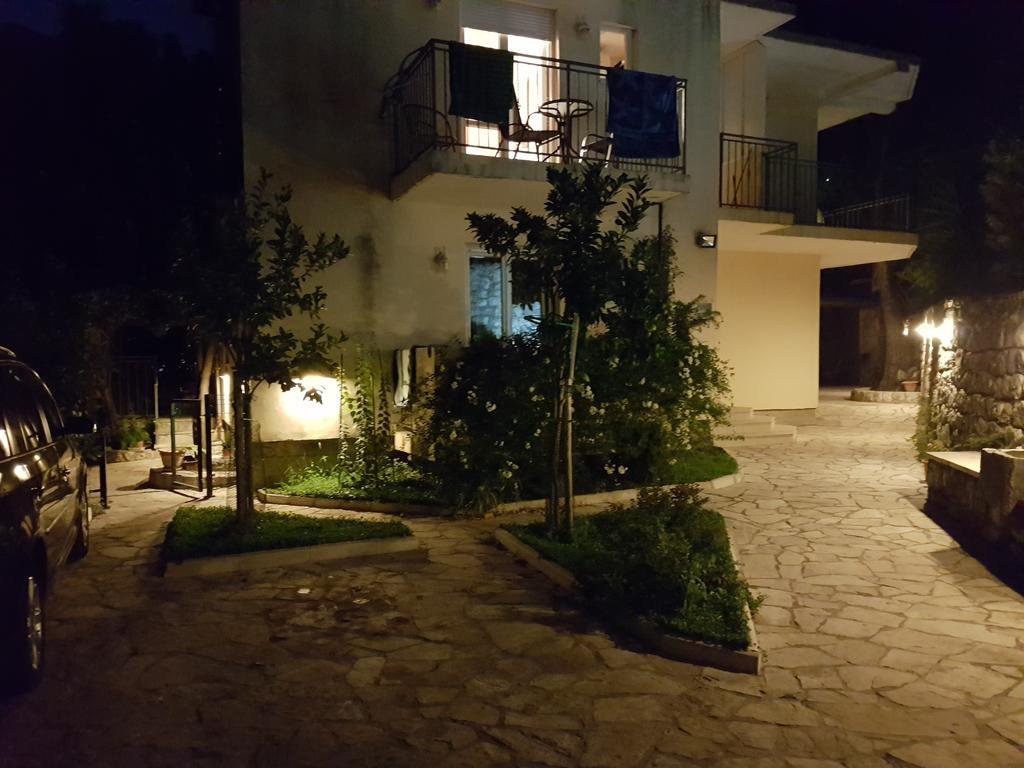 Apartments Montenegro Risan Cuckovic Esterno foto